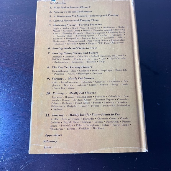 Vintage 1977 Book " Flowers When you Want Them" by John James "A Growing Guide - Picture 4 of 10